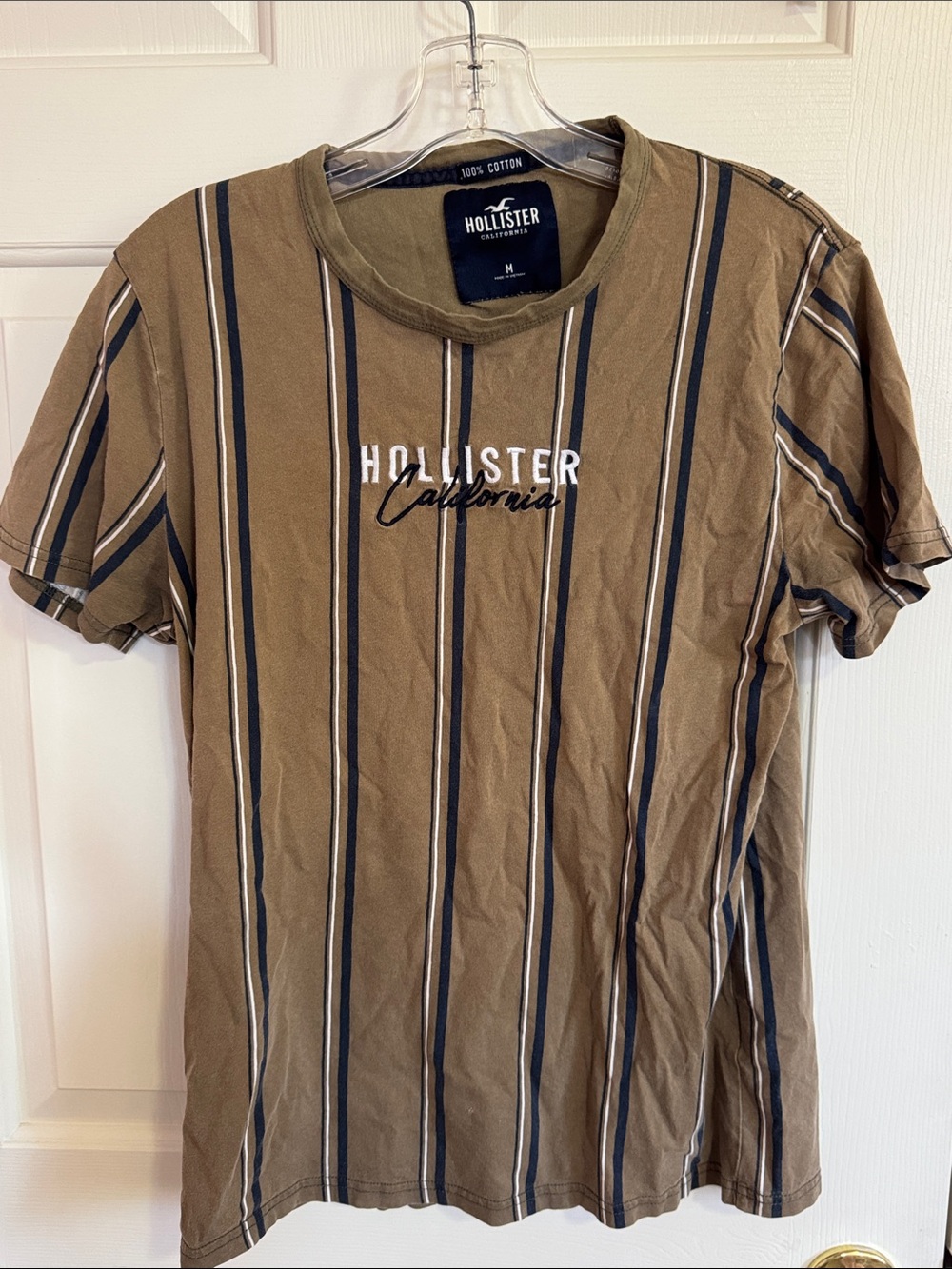 Hollister Men's Brown Striped Crewneck Tee with Navy & White Accents